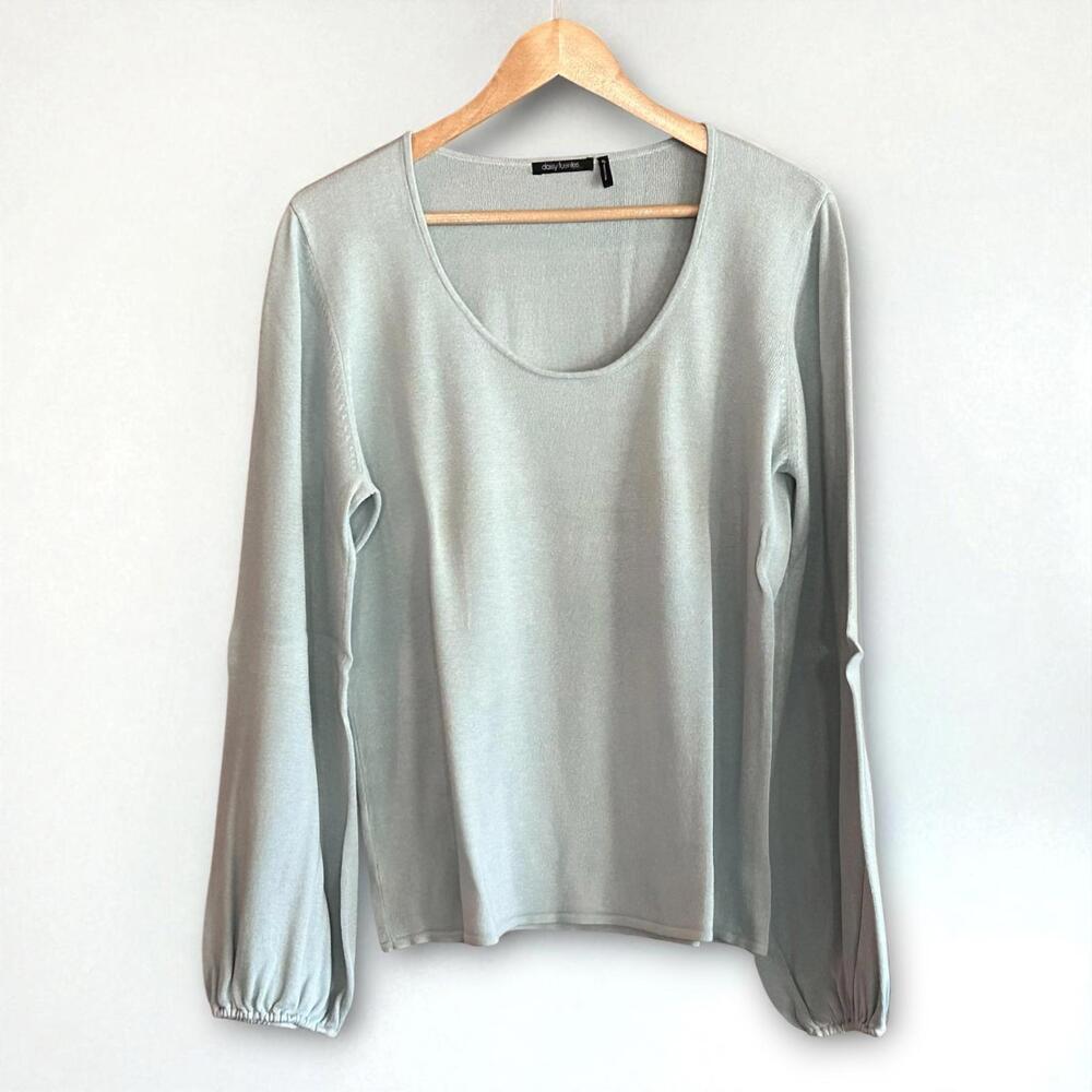Daisy Fuentes Women's Knit Top Light Blue Size XL Scoop Neckline